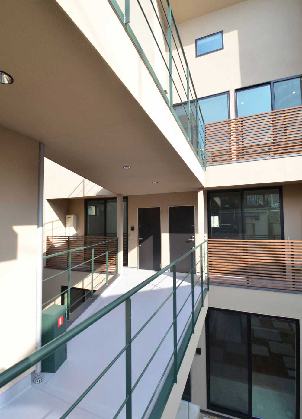 ろじにわの家／十色ハウス