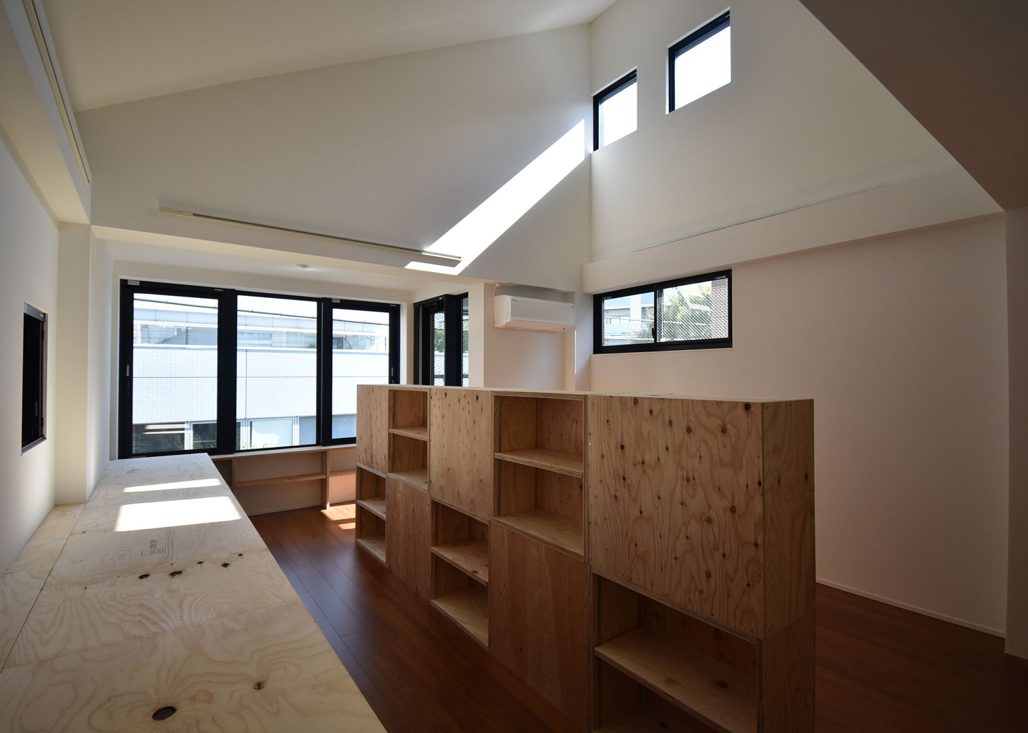 YUKONAビルディング